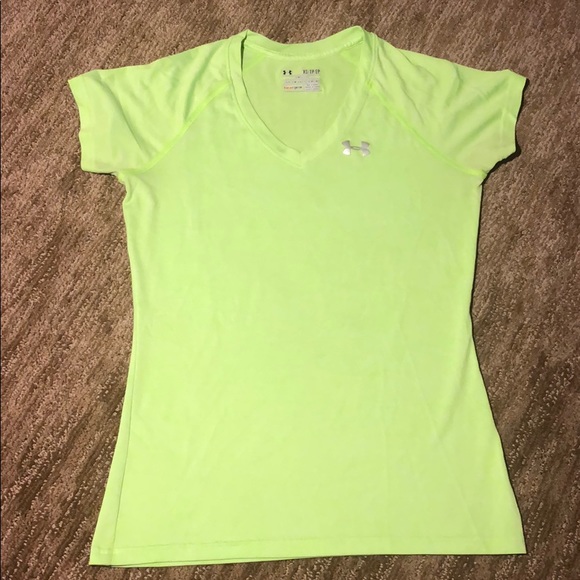 Under Armour Tops - Under Armor V Neck T Shirt